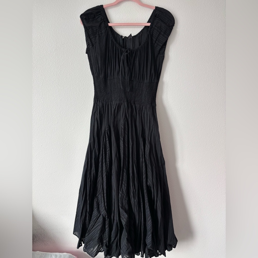 Elegant Black Dress